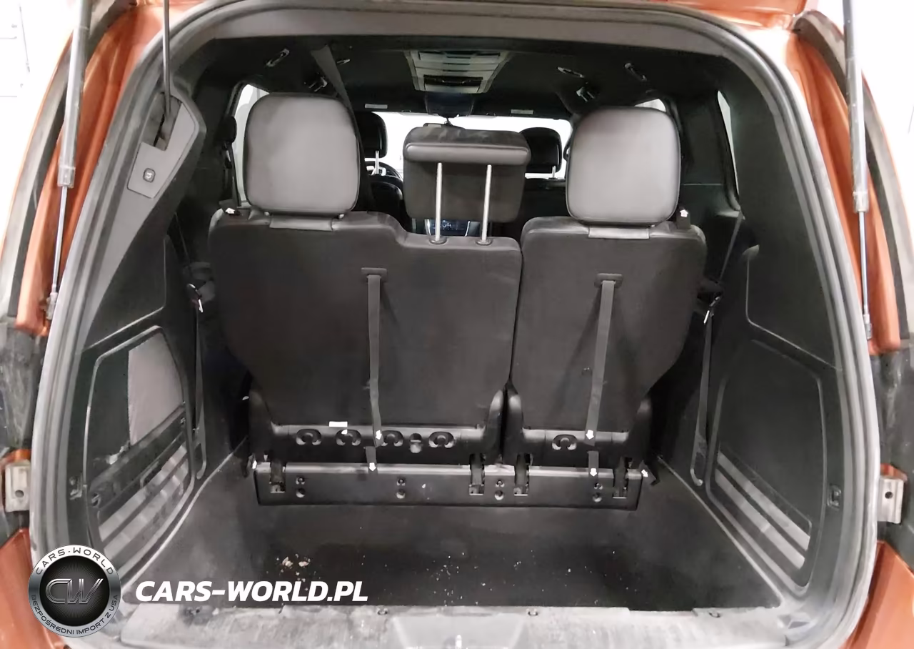 2011 Dodge Grand Caravan R-T VIN:2D4RN7DG2BR776733 - 18