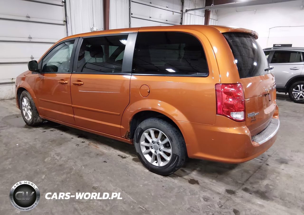 2011 Dodge Grand Caravan R-T VIN:2D4RN7DG2BR776733 - 3