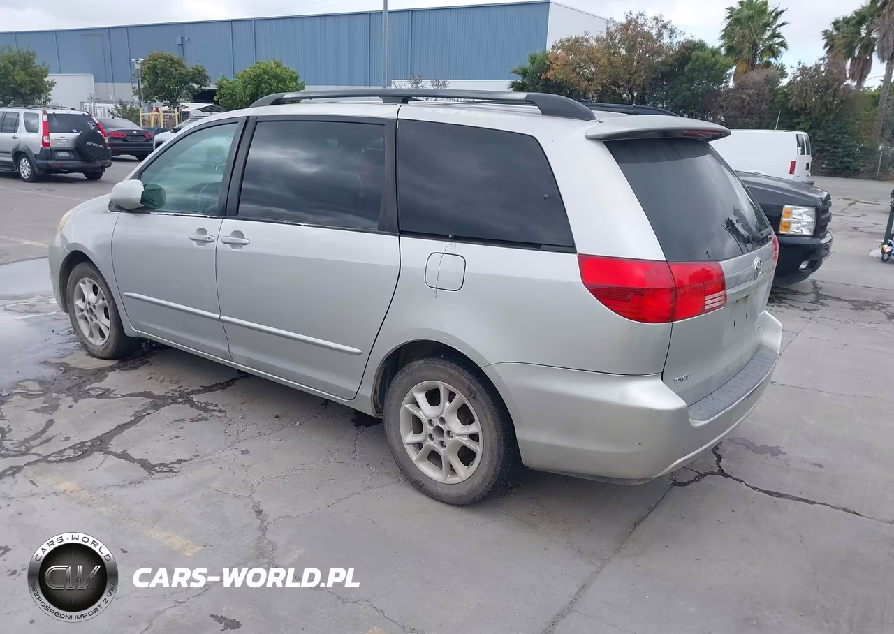 2004 Toyota Sienna Xle VIN:5TDZA22CX4S053962 - 3