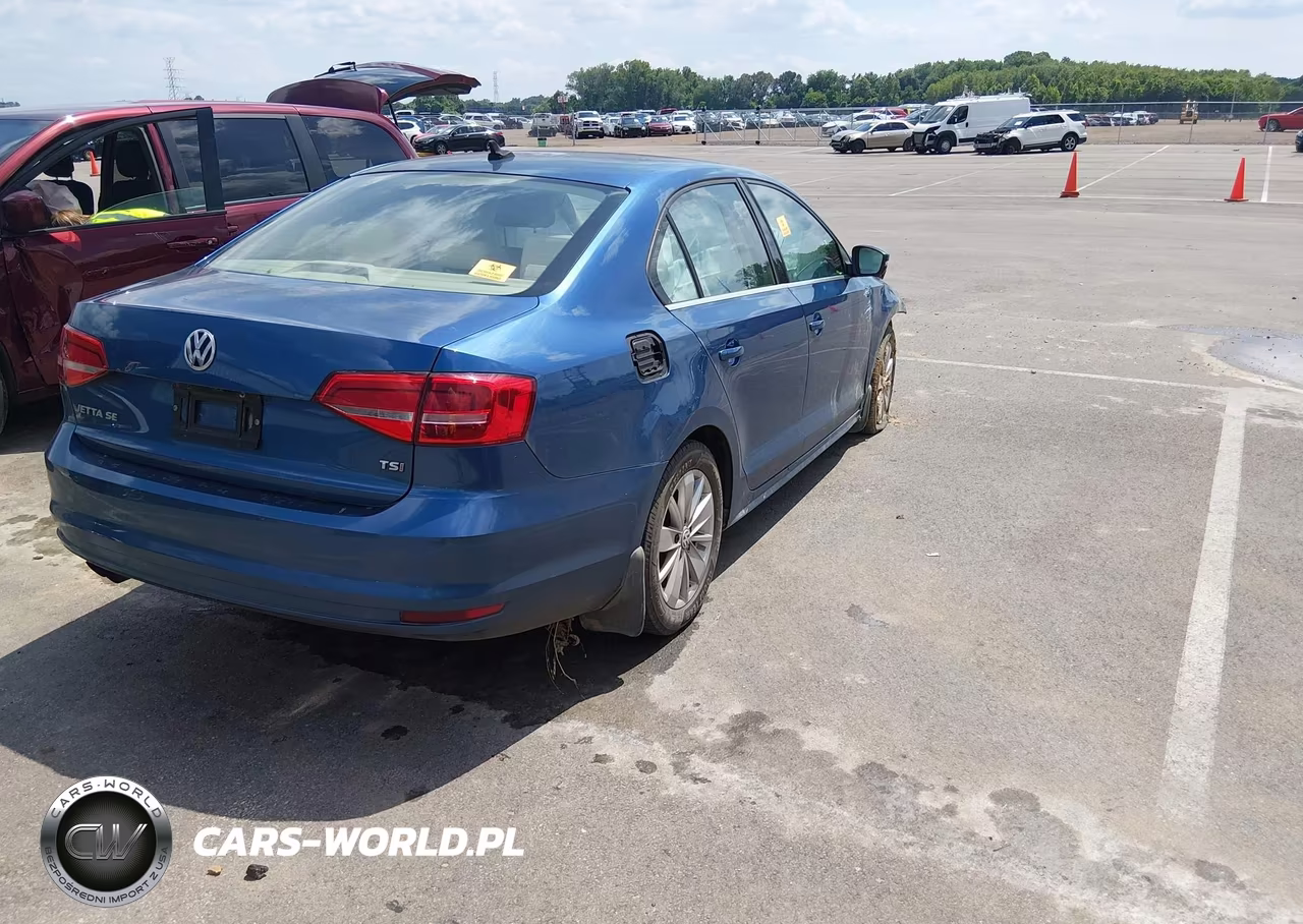 2015 Volkswagen Jetta 1.8T Se VIN:3VWD07AJ3FM410117 - 4