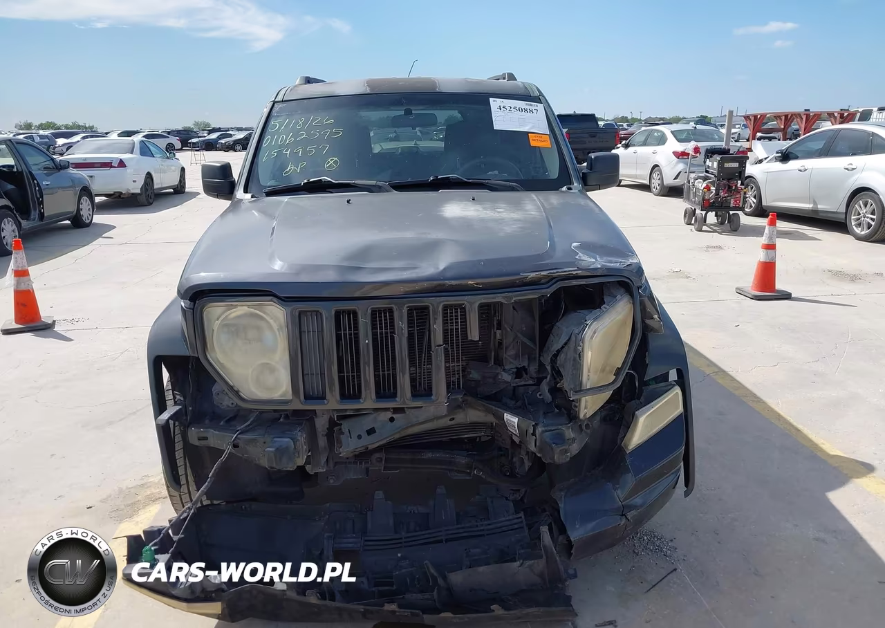 2010 Jeep Liberty Sport VIN:1J4PP2GK2AW154957 - 12