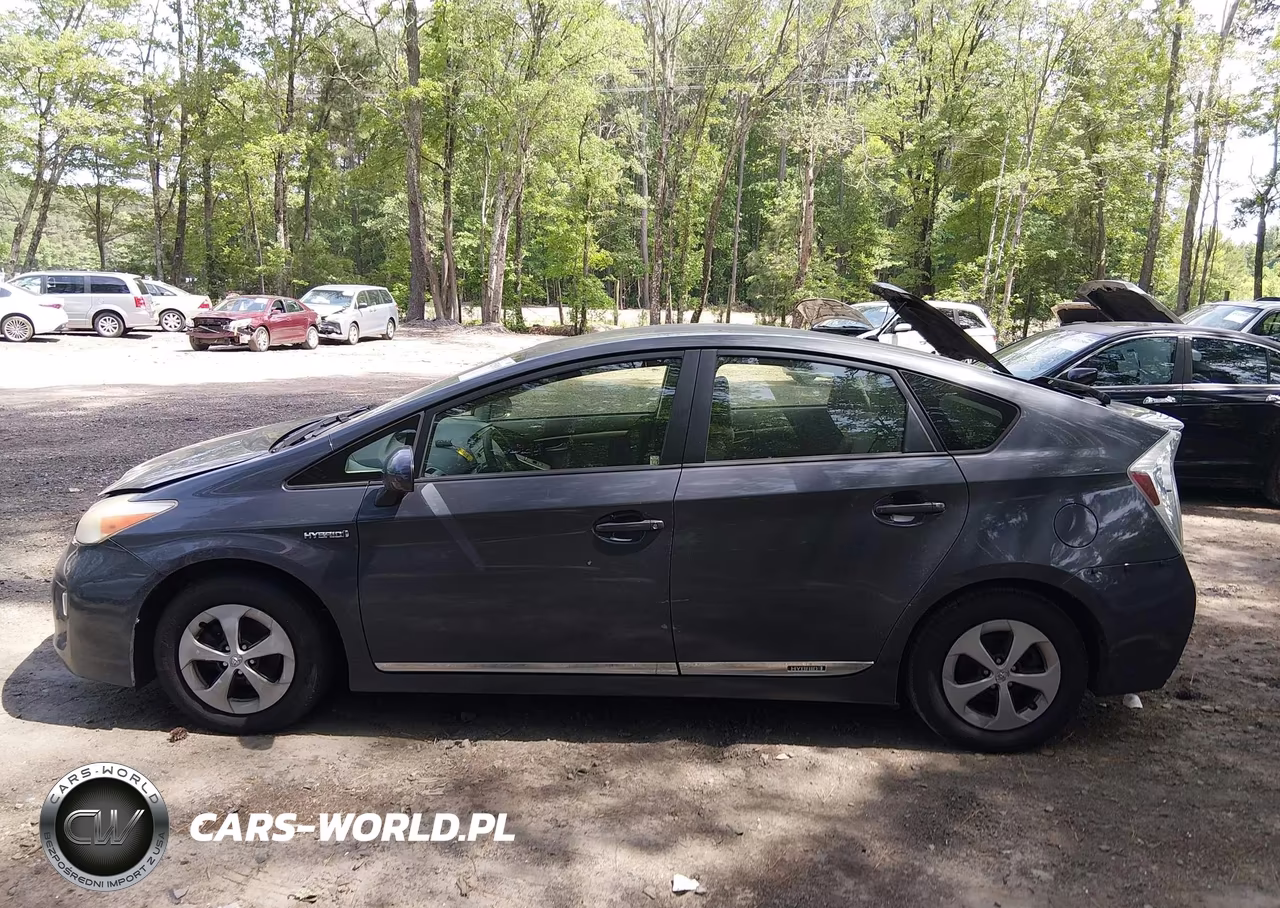 2012 Toyota Prius Two VIN:JTDKN3DU6C5488306 - 14