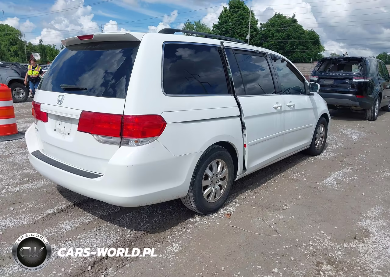 2010 Honda Odyssey Ex VIN:5FNRL3H47AB067446 - 4