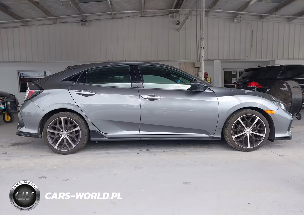 2020 Honda Civic Sport VIN:SHHFK7H47LU420945 - 13