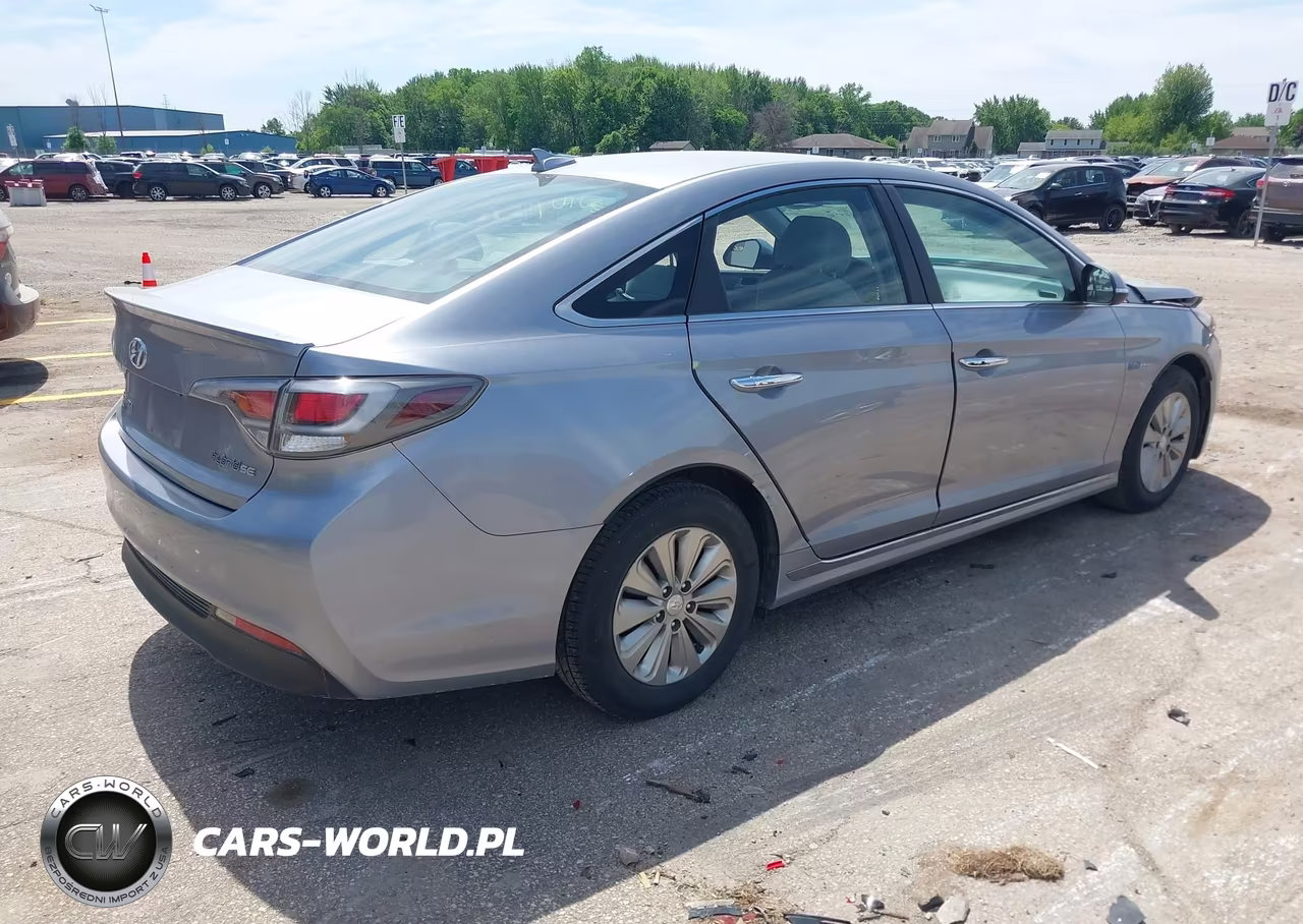 2016 Hyundai Sonata Hybrid Se VIN:KMHE24L1XGA026620 - 4