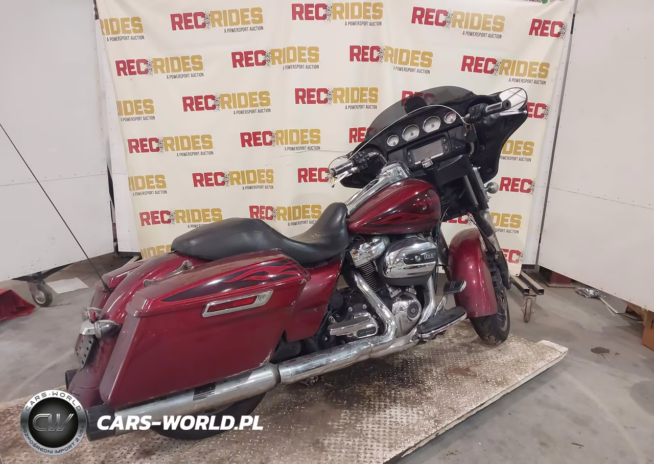 2017 Harley-Davidson Flhxs Street Glide Special VIN:1HD1KRC15HB684159 - 4