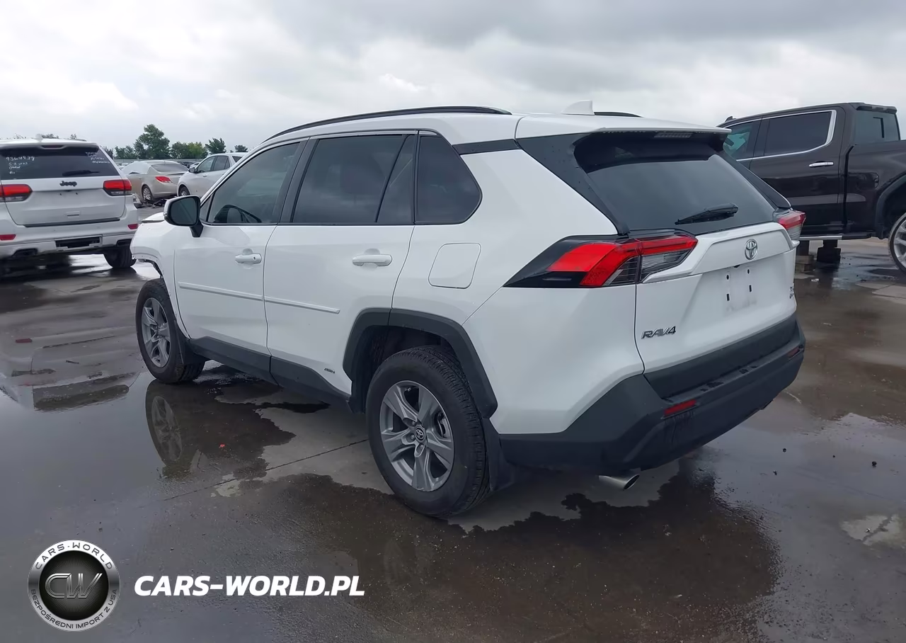 2025 Toyota Rav4 Hybrid Xle VIN:4T3RWRFVXSU201948 - 3