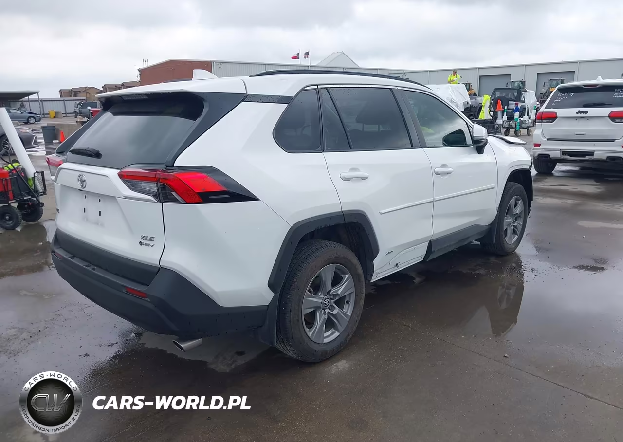 2025 Toyota Rav4 Hybrid Xle VIN:4T3RWRFVXSU201948 - 4
