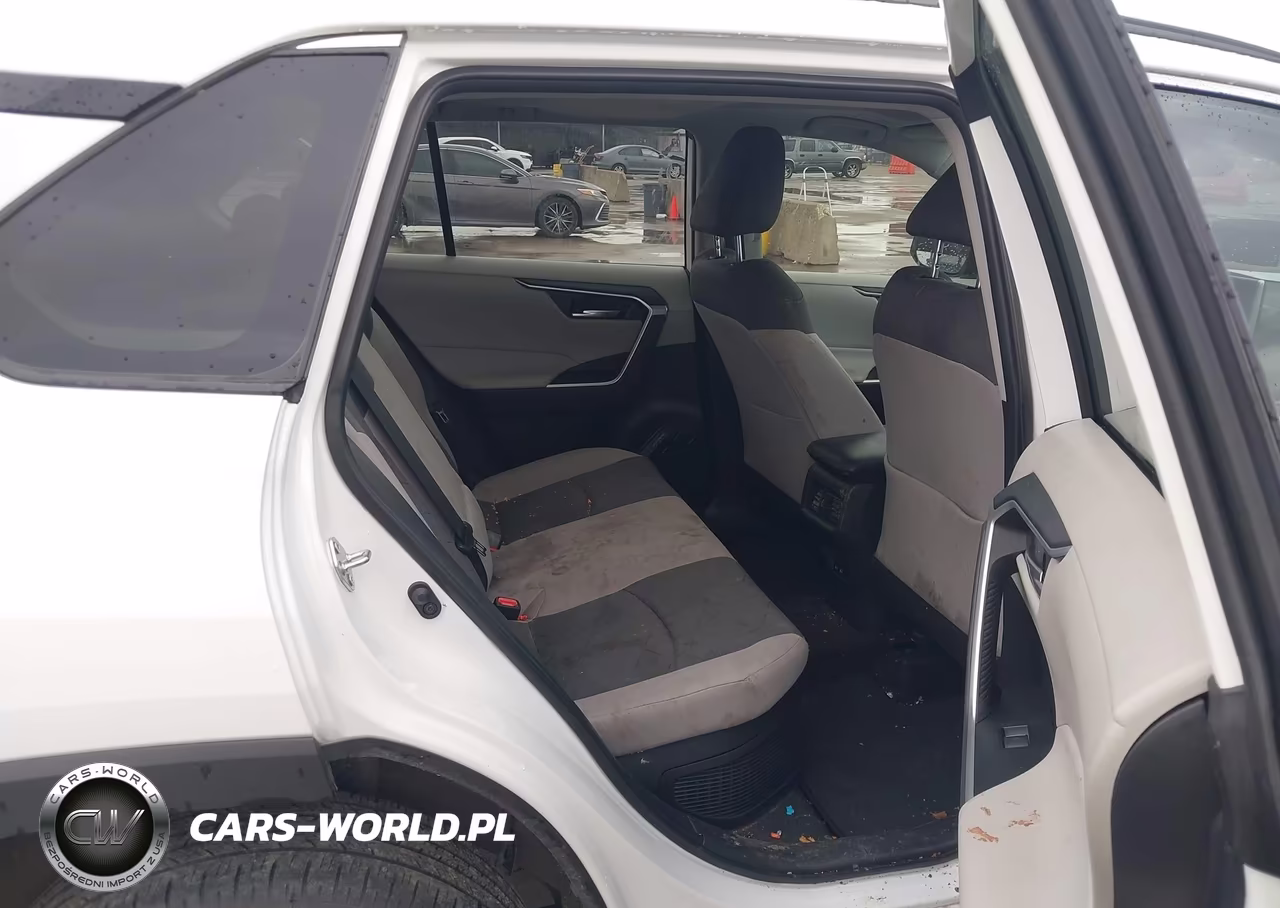 2025 Toyota Rav4 Hybrid Xle VIN:4T3RWRFVXSU201948 - 8