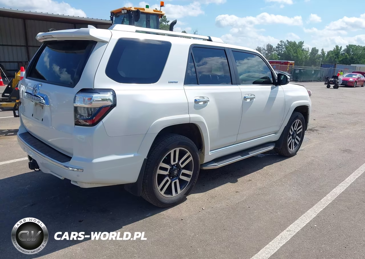 2018 Toyota 4Runner Limited VIN:JTEZU5JR9J5181492 - 4