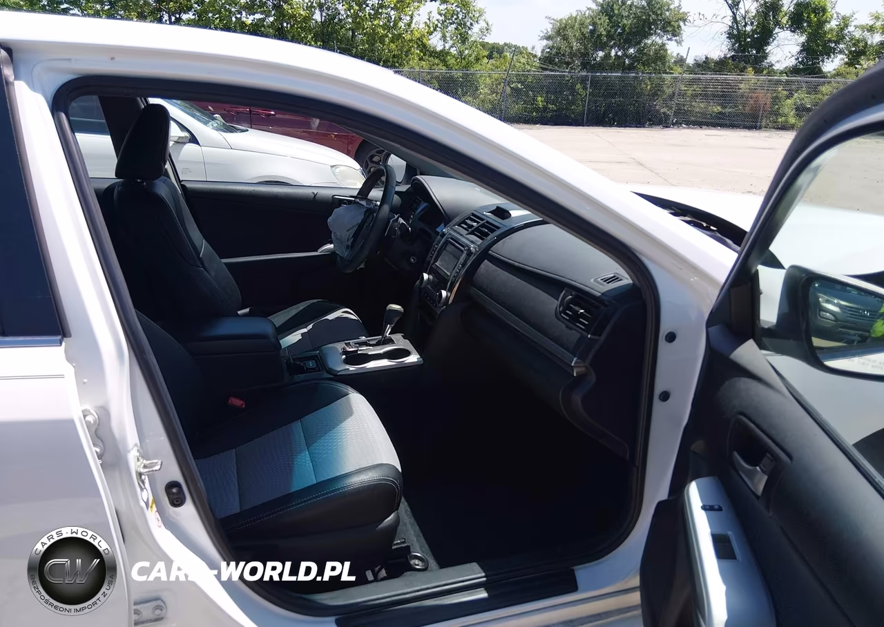 2014 Toyota Camry Se VIN:4T1BF1FKXEU364427 - 5