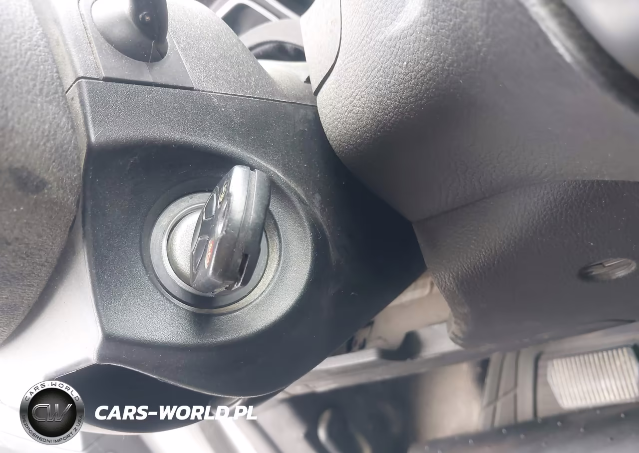 2018 Ford Focus Se VIN:1FADP3F21JL262512 - 11