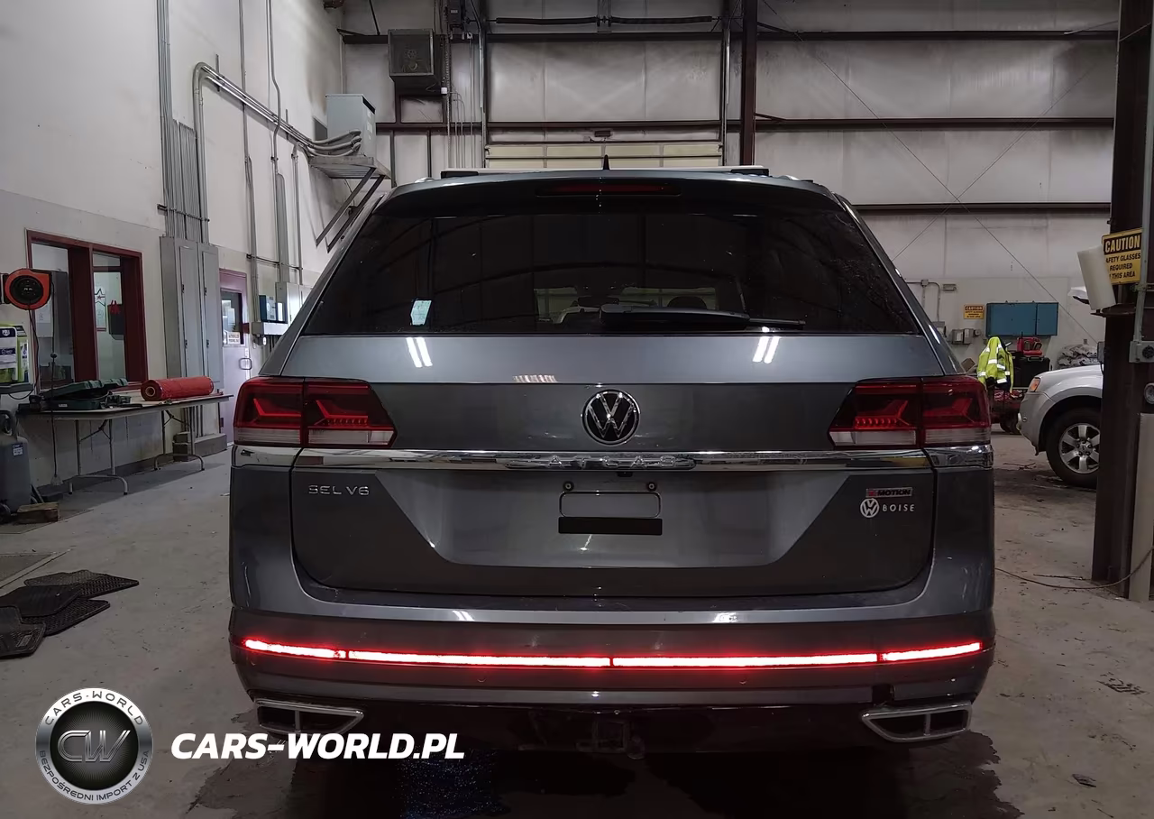 2021 Volkswagen Atlas 3.6L V6 Sel R-Line VIN:1V2SR2CA8MC539953 - 17