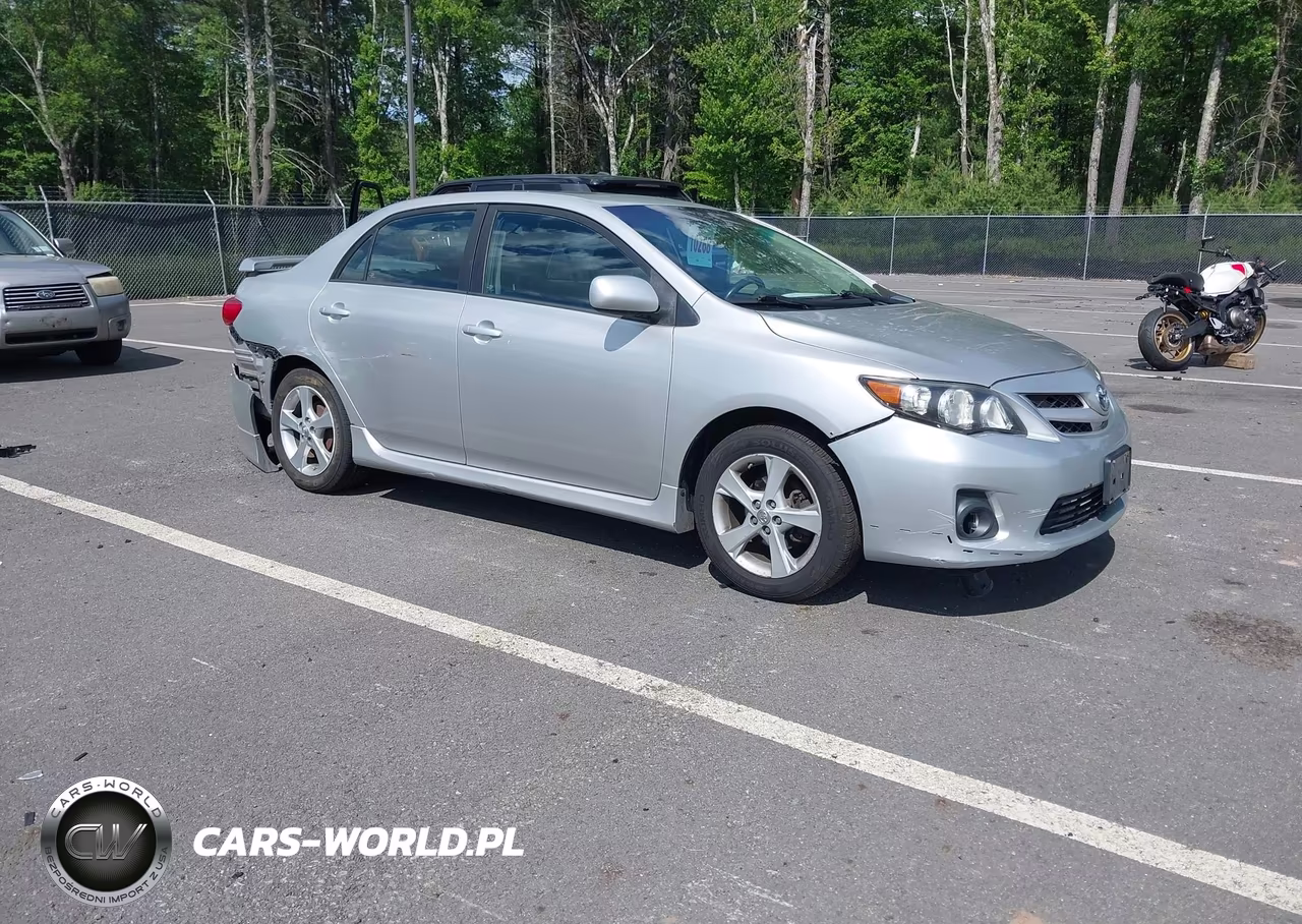 2011 Toyota Corolla S – zdjęcie 1 z 11