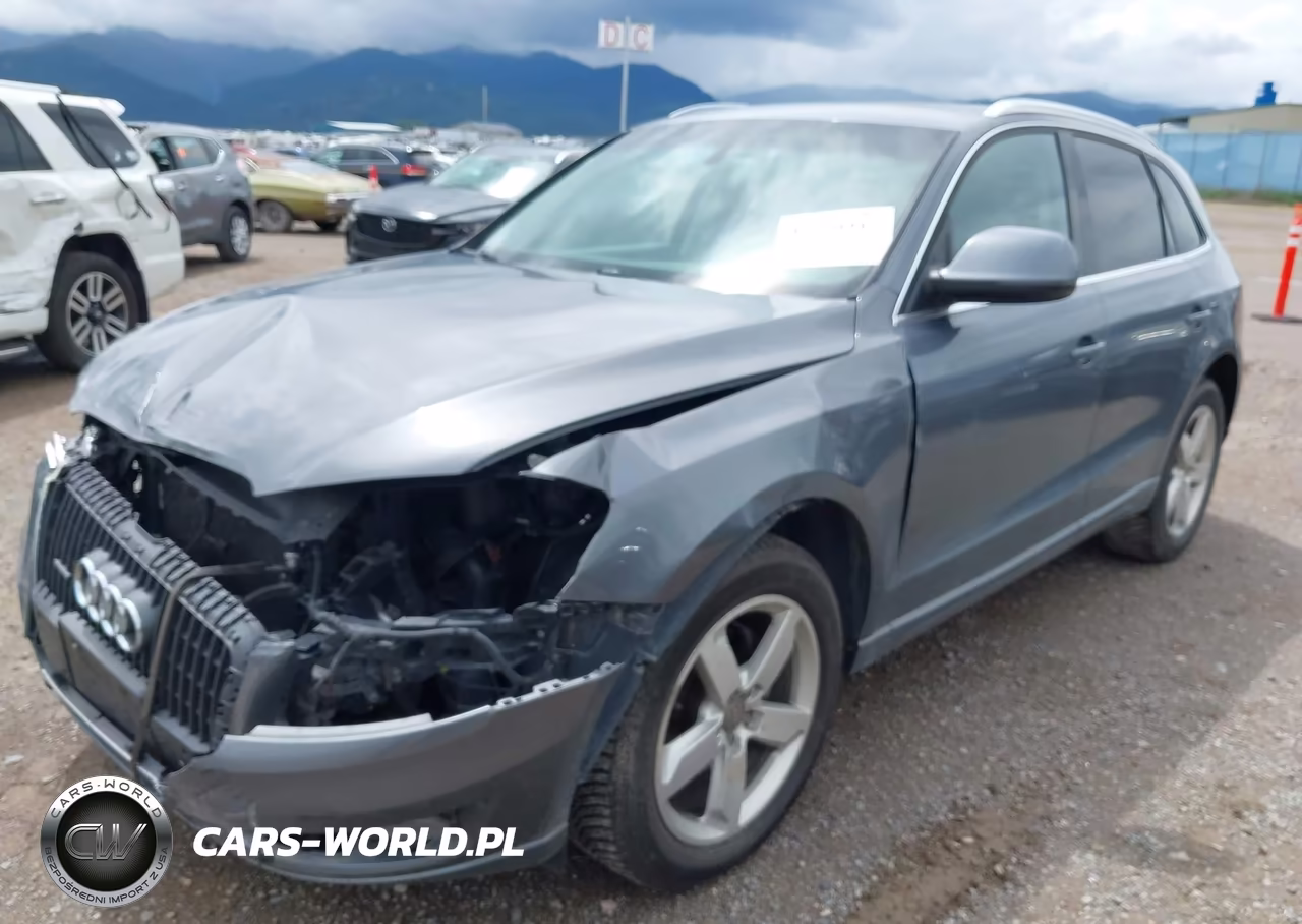 2012 Audi Q5 2.0T Premium VIN:WA1LFAFP2CA068184 - 2