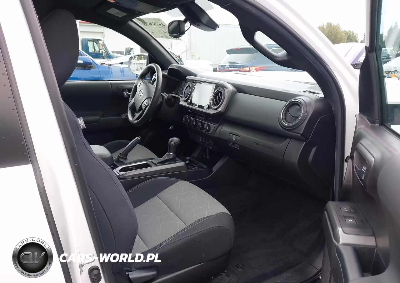 2023 Toyota Tacoma Trd Sport VIN:3TMCZ5AN5PM549906 - 18