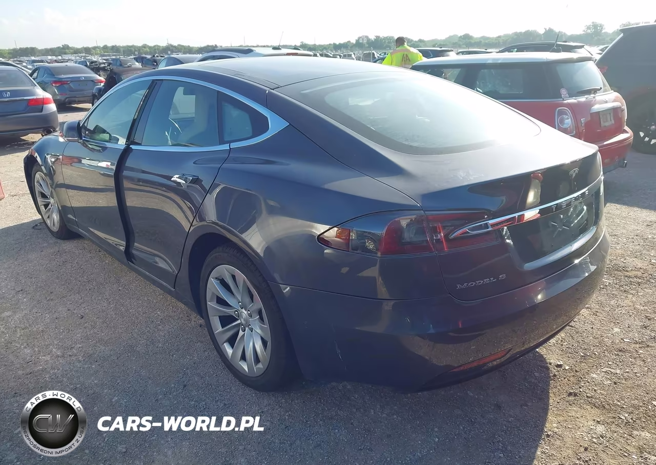 2016 Tesla Model S 60-70-75-85 VIN:5YJSA1E19GF156076 - 3