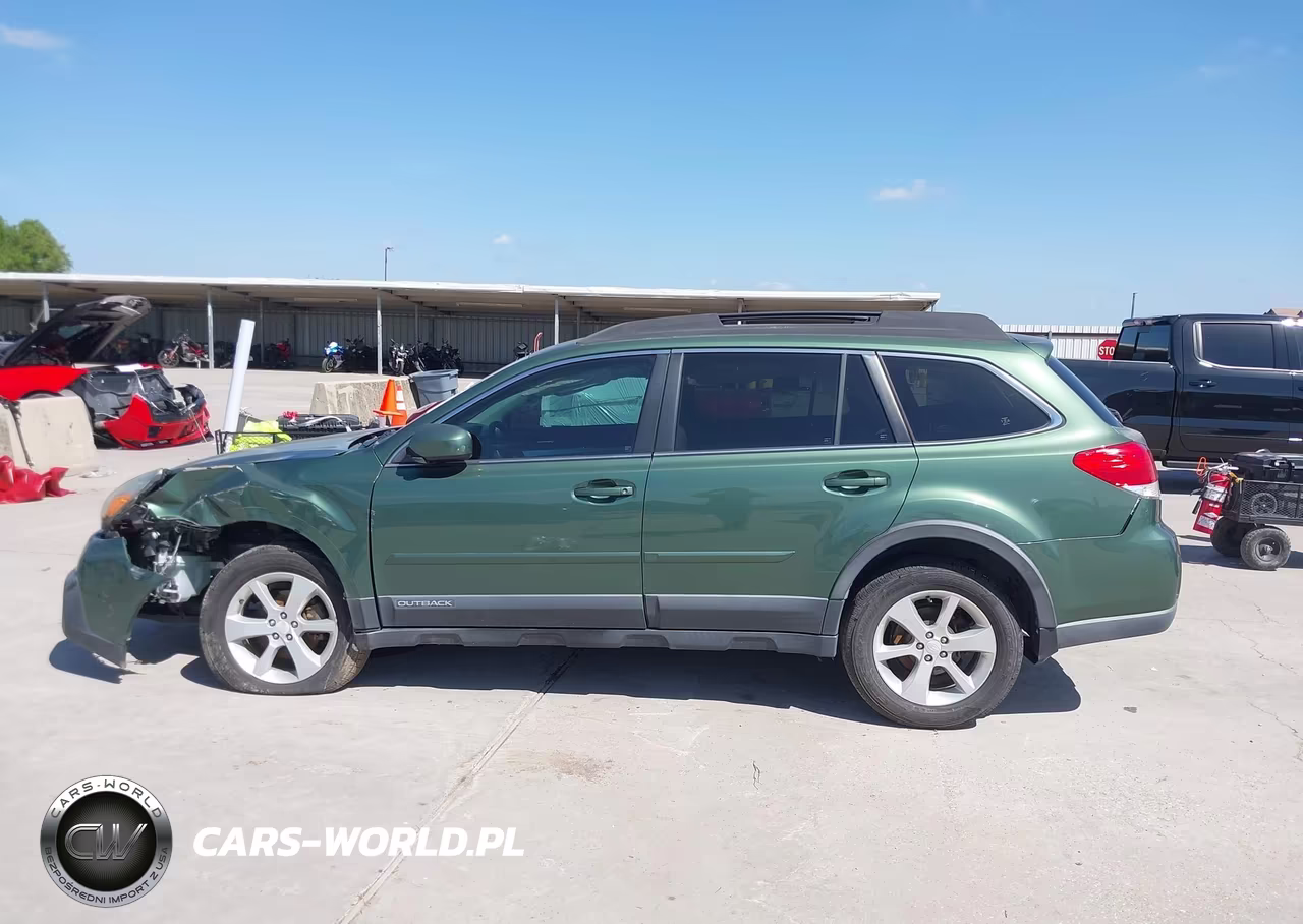 2014 Subaru Outback 2.5I Premium VIN:4S4BRBCC4E3267059 - 14