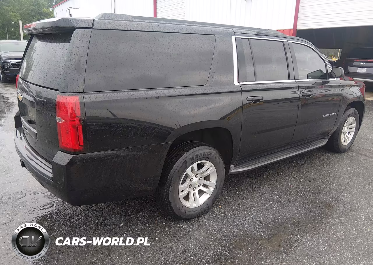 2017 Chevrolet Suburban Ls VIN:1GNSKGEC0HR298174 - 4