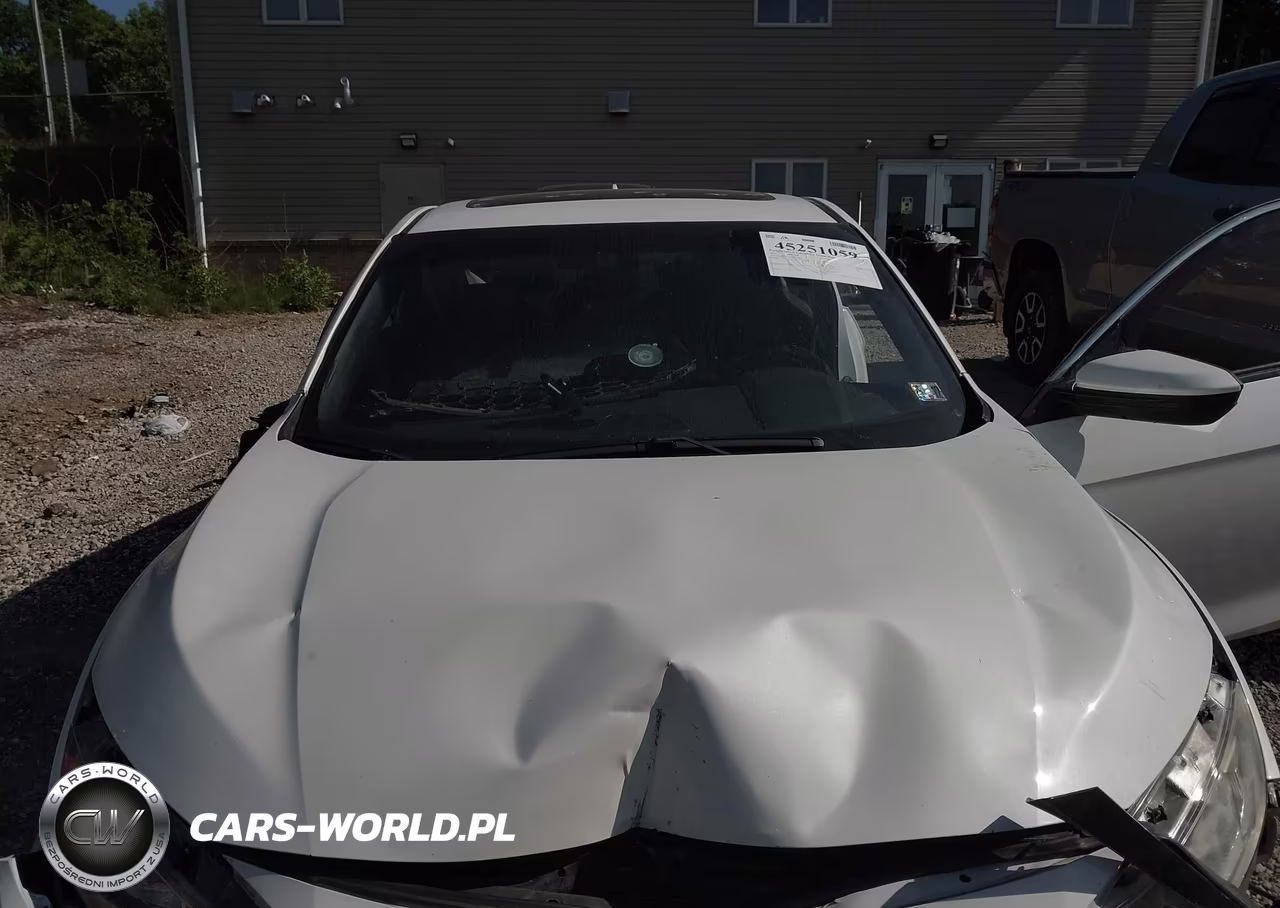 2018 Honda Civic Si VIN:2HGFC3A55JH751736 - 10