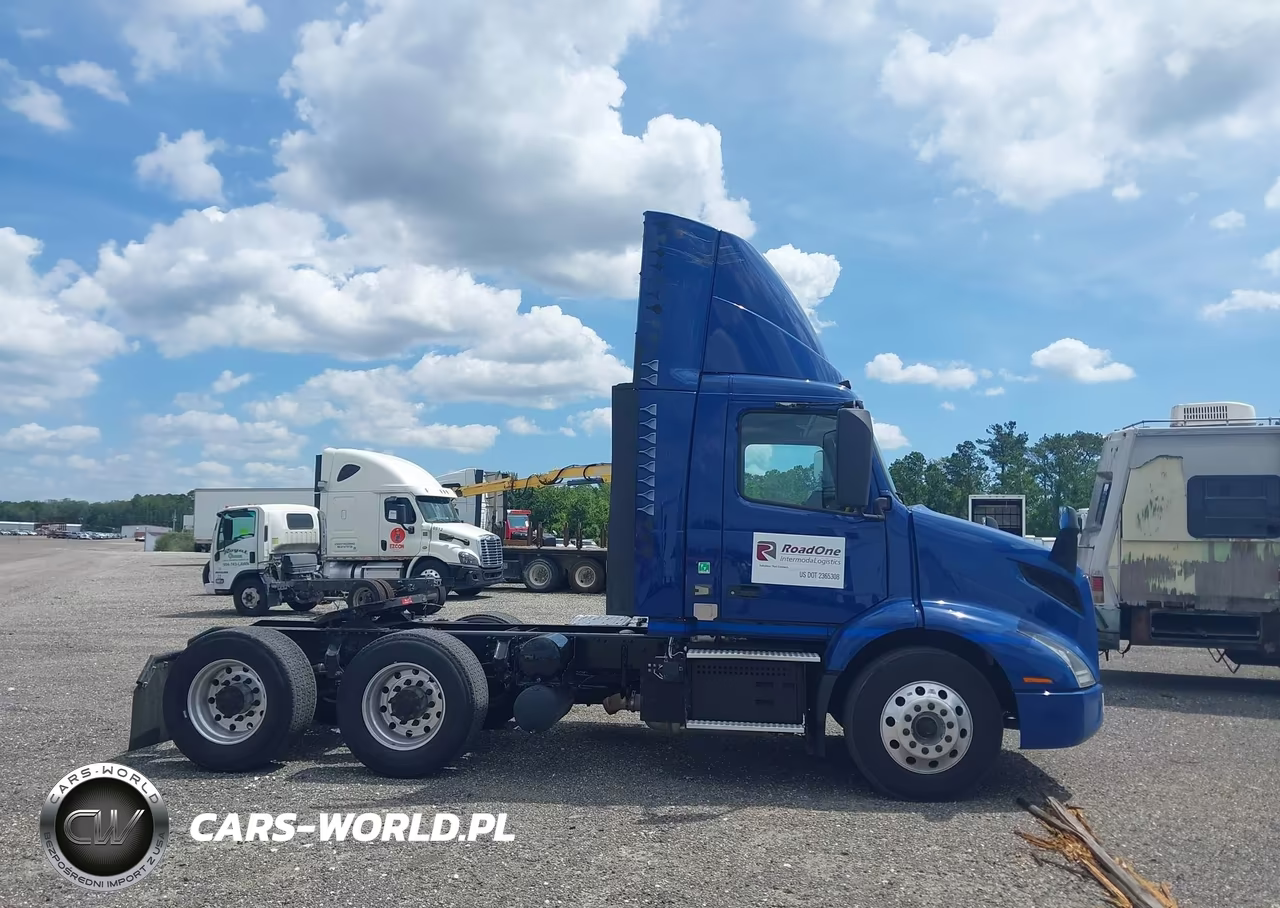 2021 Volvo Vnr VIN:4V4WC9EG8MN274975 - 13