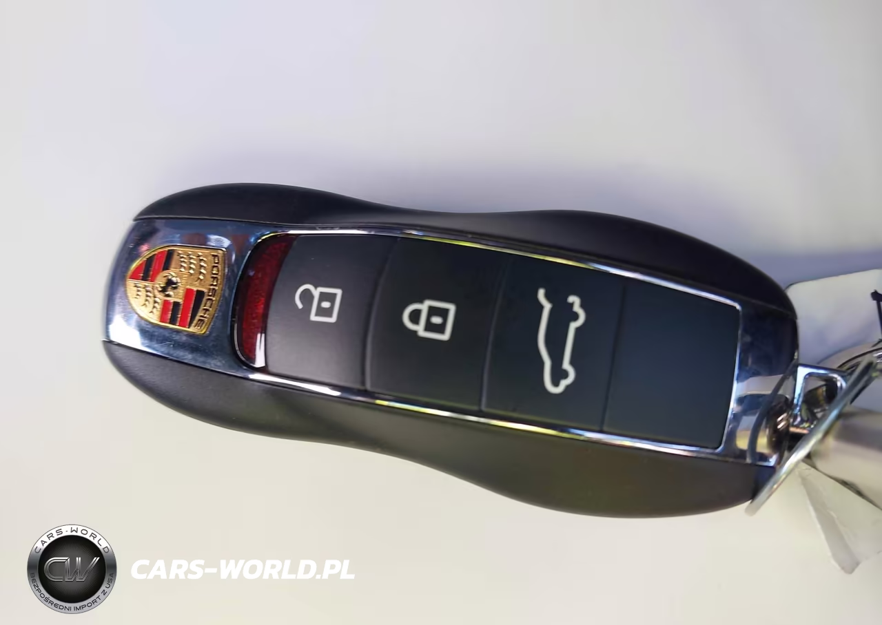 2025 Porsche Macan T VIN:WP1AA2A55SLB06175 - 11