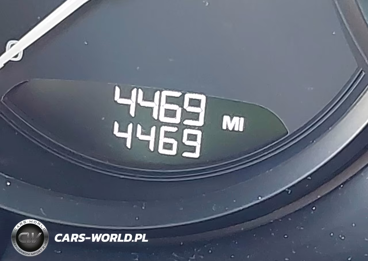 2025 Porsche Macan T VIN:WP1AA2A55SLB06175 - 16