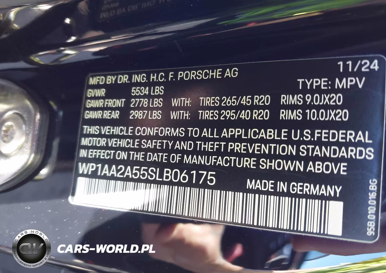 2025 Porsche Macan T VIN:WP1AA2A55SLB06175 - 9