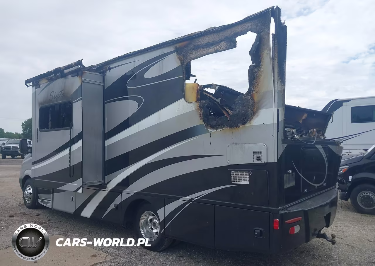 2012 Mercedes-Benz Sprinter 3500 VIN:WDAPF4CC6C9522256 - 3