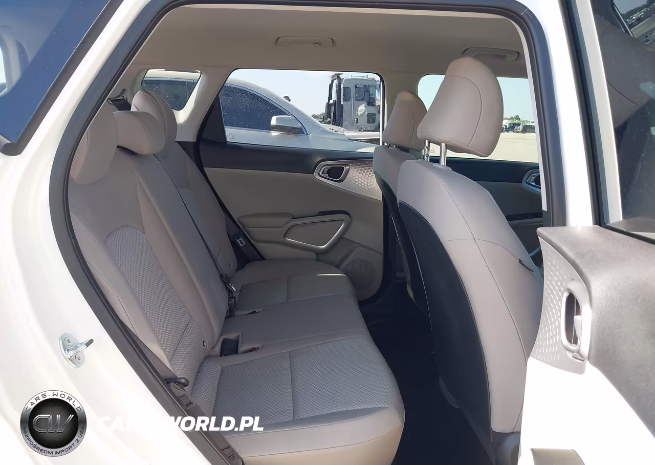 2025 Kia Soul Lx VIN:KNDJ23AU0S7927740 - 8