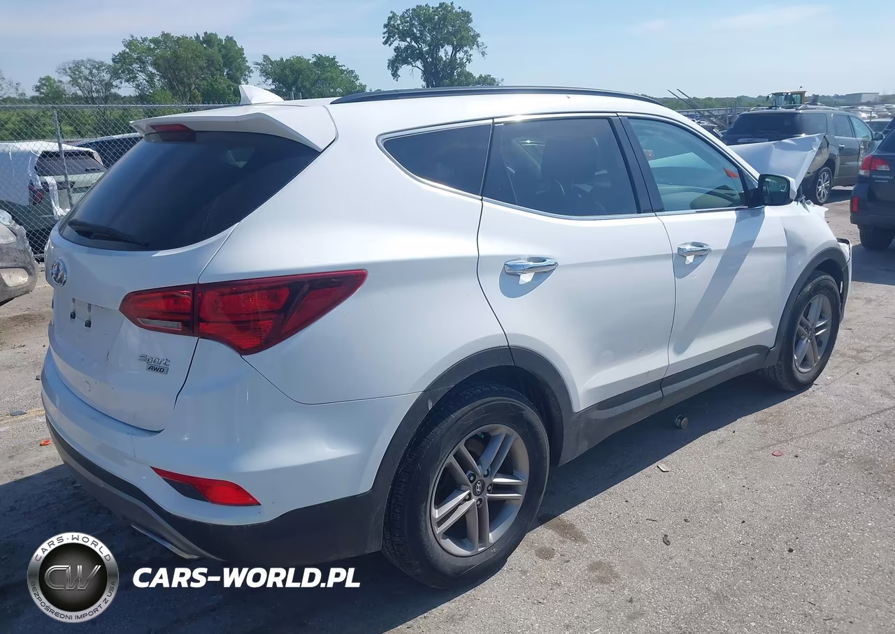 2017 Hyundai Santa Fe Sport 2.4L VIN:5NMZUDLB9HH034952 - 4