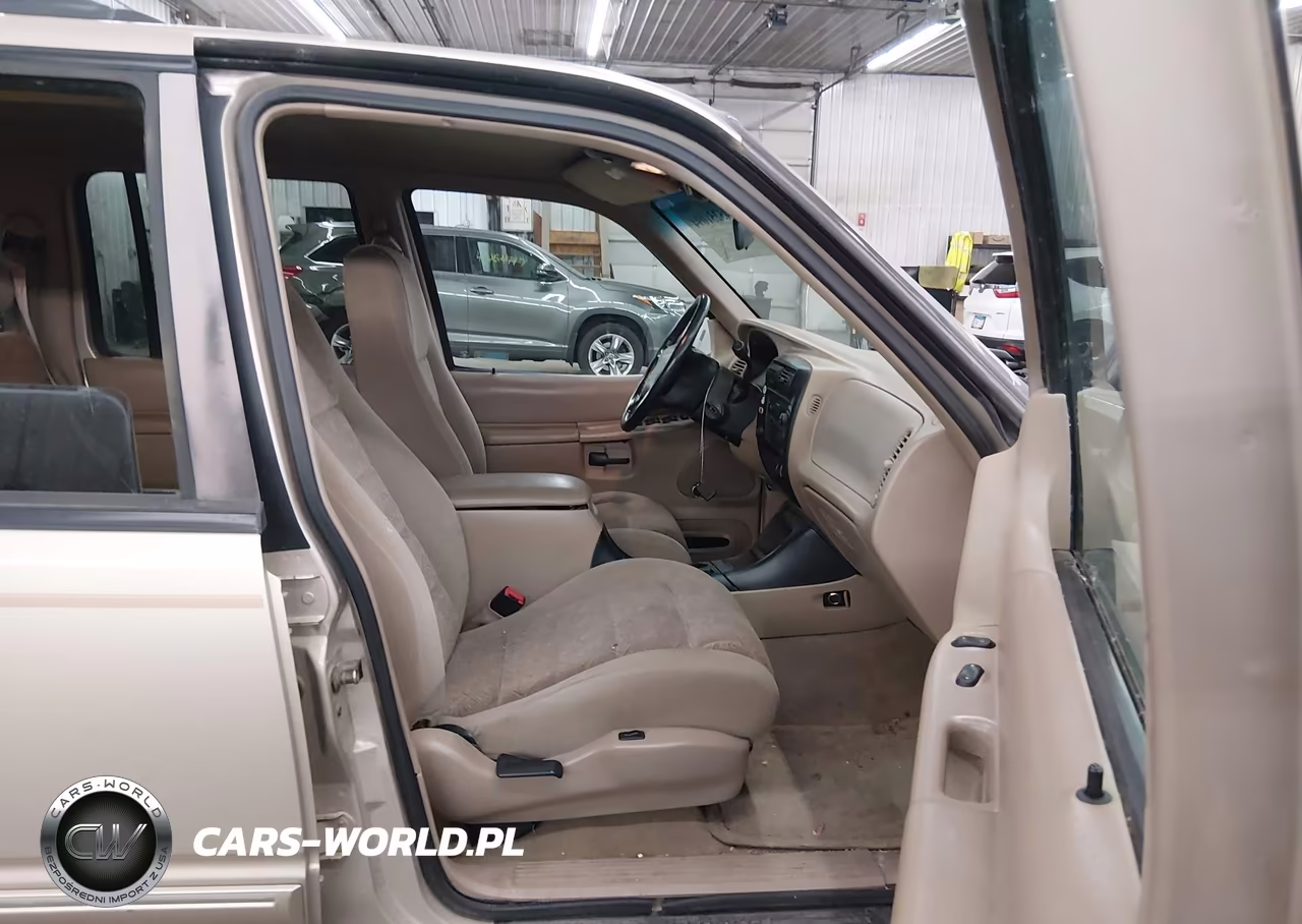 1998 Ford Explorer Eddie Bauer-Limited-Xlt VIN:1FMZU35P0WZA10630 - 5