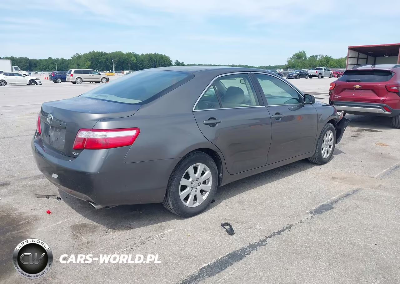 2007 Toyota Camry Xle VIN:JTNBE46K773038355 - 4