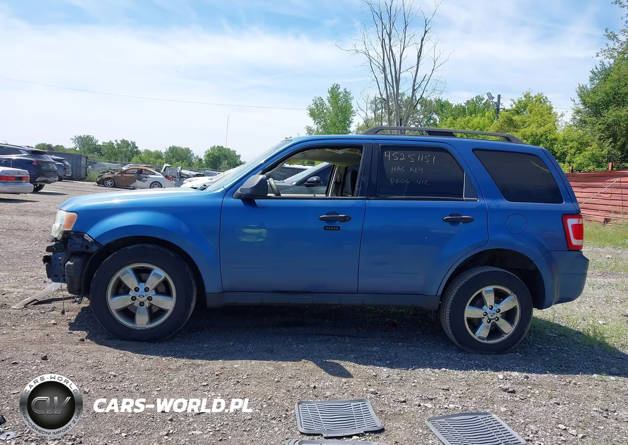 2009 Ford Escape Xlt VIN:1FMCU037X9KA43526 - 14