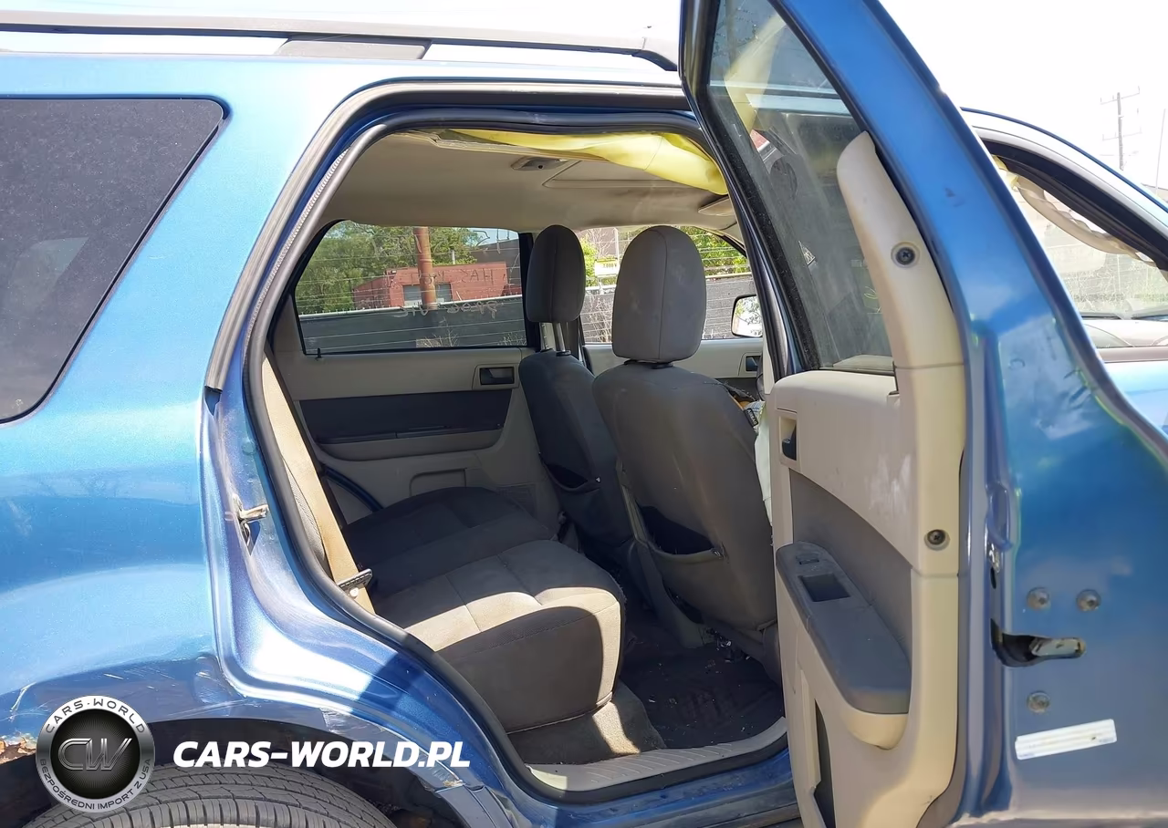2009 Ford Escape Xlt VIN:1FMCU037X9KA43526 - 8