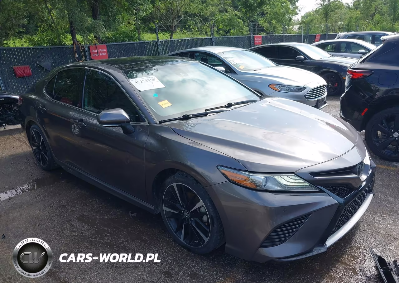 2018 Toyota Camry Xse V6 – zdjęcie 1 z 17