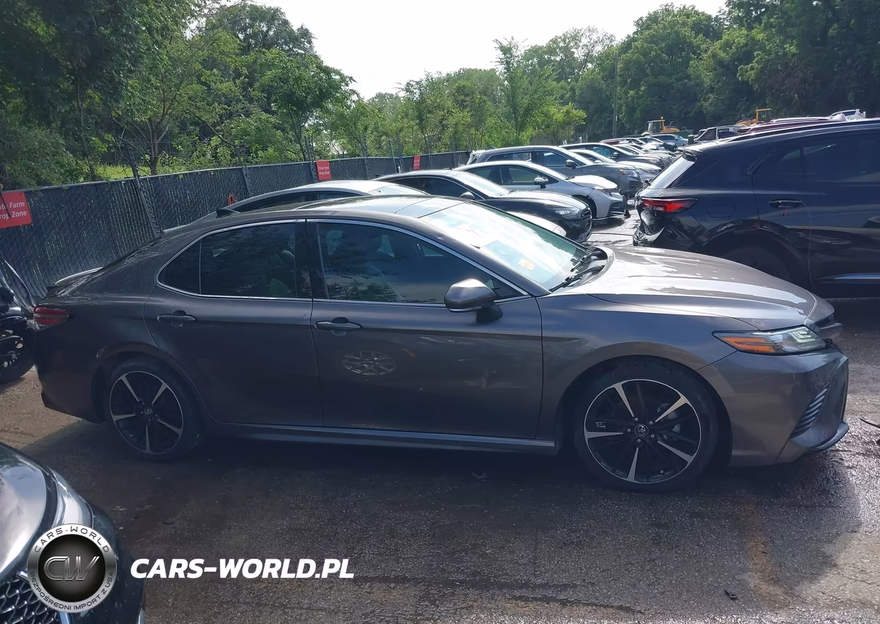 2018 Toyota Camry Xse V6 VIN:4T1BZ1HK8JU019704 - 13