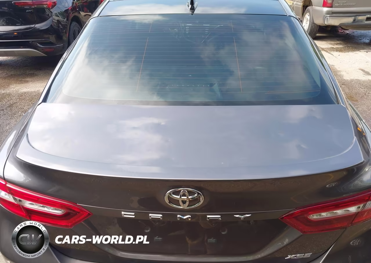 2018 Toyota Camry Xse V6 VIN:4T1BZ1HK8JU019704 - 17
