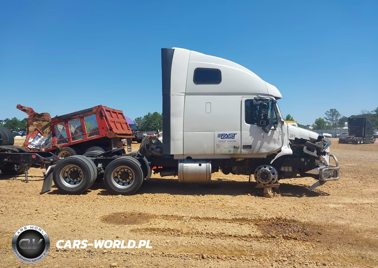 2021 Volvo Vnr VIN:4V4WC9DHXMN268461 - 16