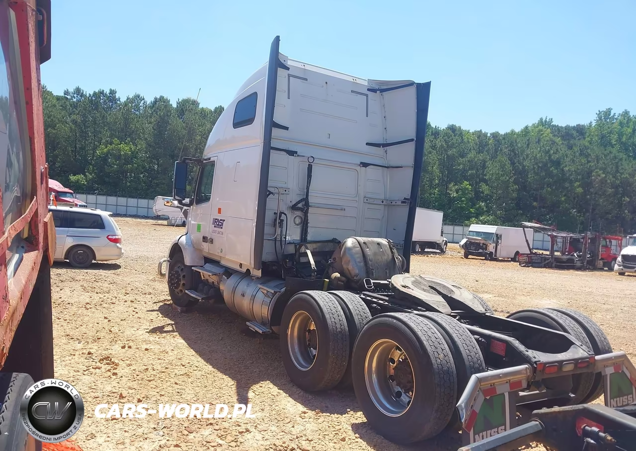 2021 Volvo Vnr VIN:4V4WC9DHXMN268461 - 3