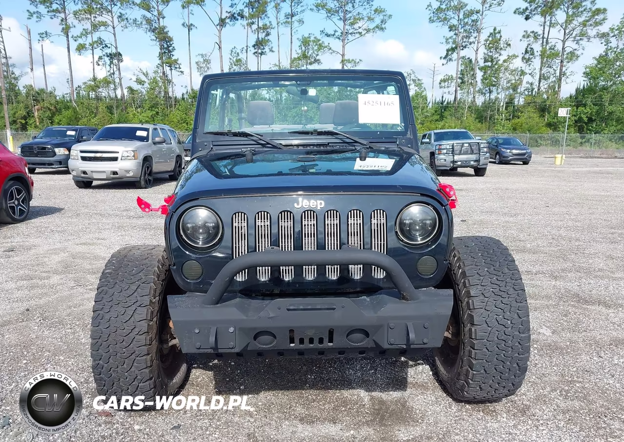 2013 Jeep Wrangler Sport VIN:1C4AJWAG1DL644370 - 6