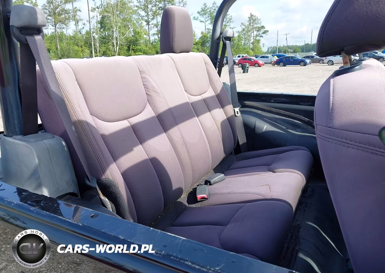 2013 Jeep Wrangler Sport VIN:1C4AJWAG1DL644370 - 8