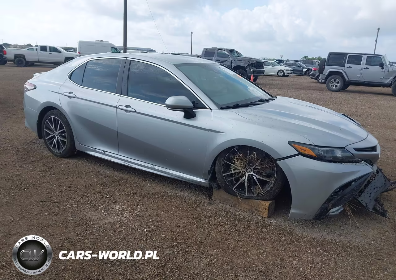 2023 Toyota Camry Se – zdjęcie 1 z 17