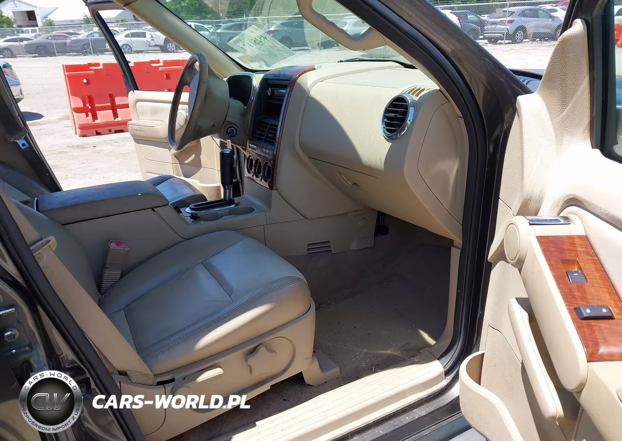 2006 Ford Explorer Eddie Bauer VIN:1FMEU74E16UA44109 - 5