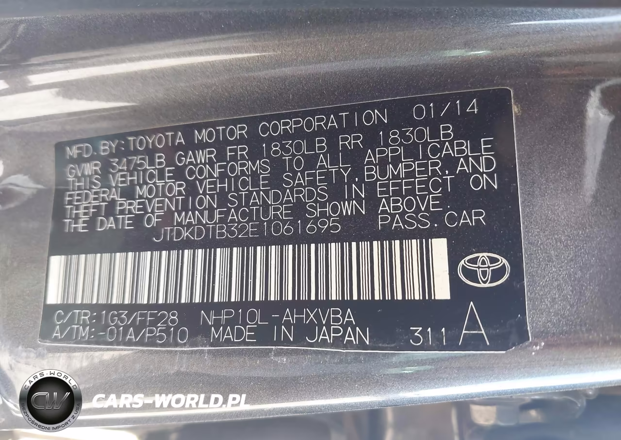 2014 Toyota Prius C Two VIN:JTDKDTB32E1061695 - 9