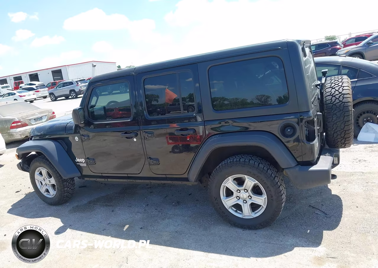 2020 Jeep Wrangler Unlimited Sport S 4X4 VIN:1C4HJXDG3LW298013 - 14