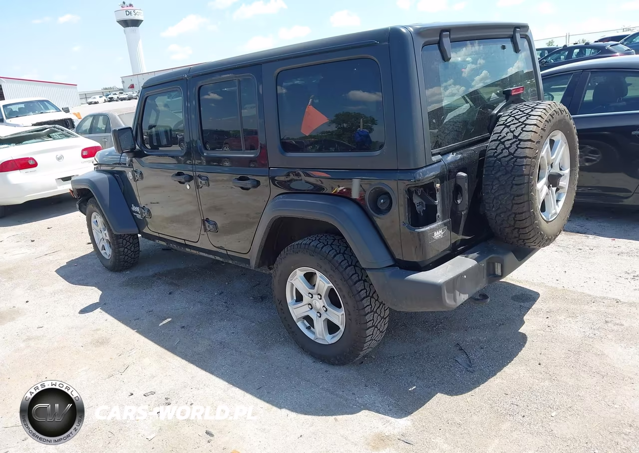 2020 Jeep Wrangler Unlimited Sport S 4X4 VIN:1C4HJXDG3LW298013 - 3