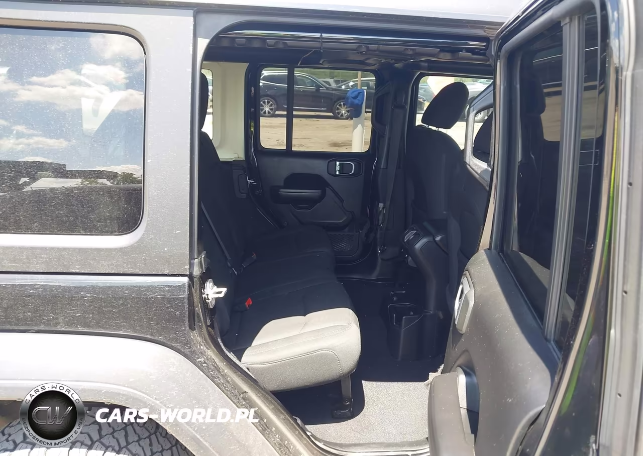 2020 Jeep Wrangler Unlimited Sport S 4X4 VIN:1C4HJXDG3LW298013 - 8