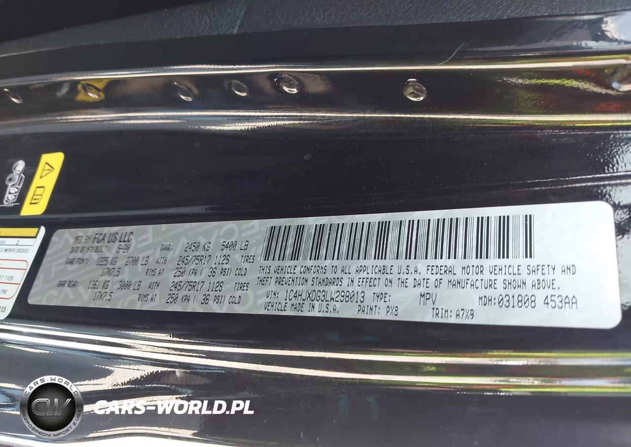 2020 Jeep Wrangler Unlimited Sport S 4X4 VIN:1C4HJXDG3LW298013 - 9