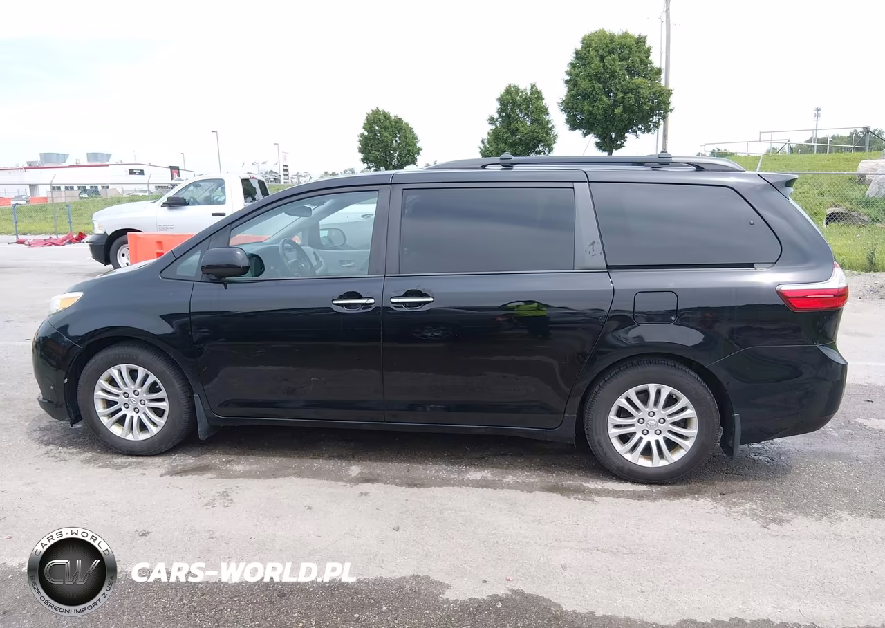 2015 Toyota Sienna Xle 7 Passenger VIN:5TDYK3DC0FS652836 - 14